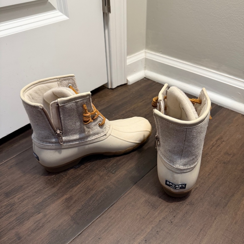 Sperry Boots